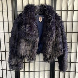 Decree Faux Fur Crop Jacket - Navy Blue